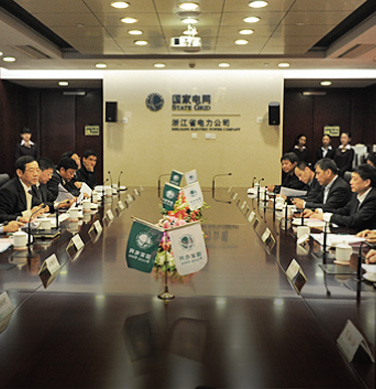 2015年，與湖南大學(xué)進(jìn)行產(chǎn)學(xué)研合作
